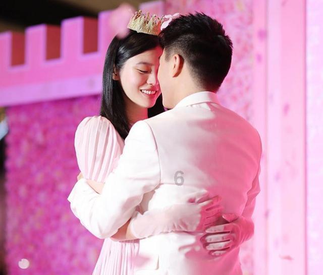 老婆30岁了还怕黑怕鬼 不敢一个人睡觉 怎么办?游戏画面